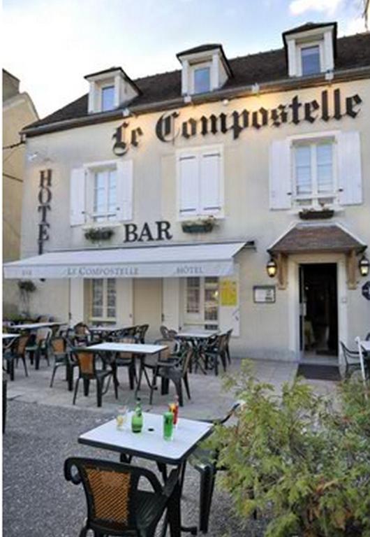 Le Compostelle Hotel Vézelay Kültér fotó