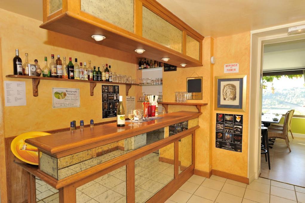 Le Compostelle Hotel Vézelay Kültér fotó