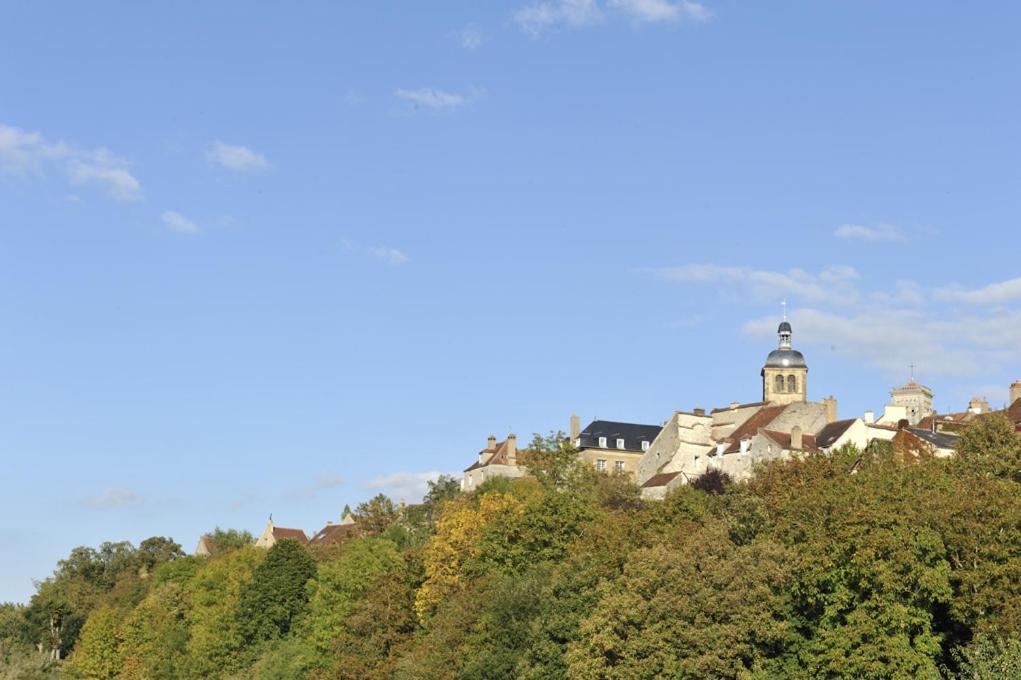 Le Compostelle Hotel Vézelay Kültér fotó